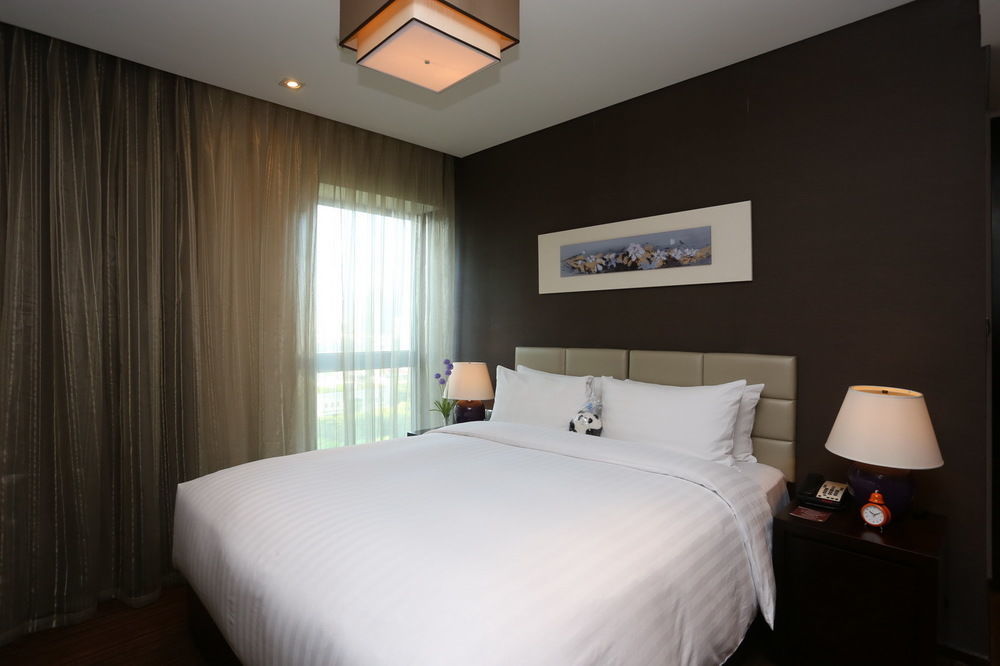 Oakwood Residence Funder Chengdu Esterno foto